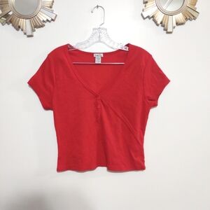 Rue 21 Sexy Red Short Sleeves Top with V-neck Buttons Size XL (Slim)